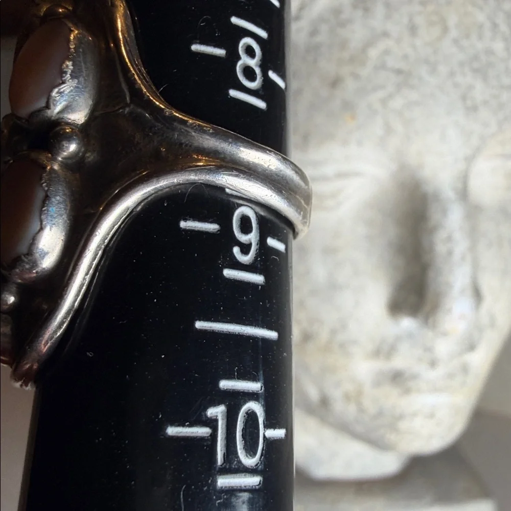 Silver & Mother of Pearl Cluster‎ Ring – Size 8.5 (Tested Sterling)